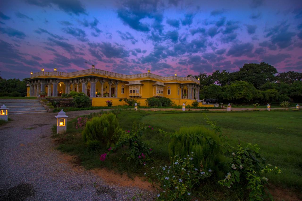 Dev Shree Deogarh Hotel Devgarh  Eksteriør billede