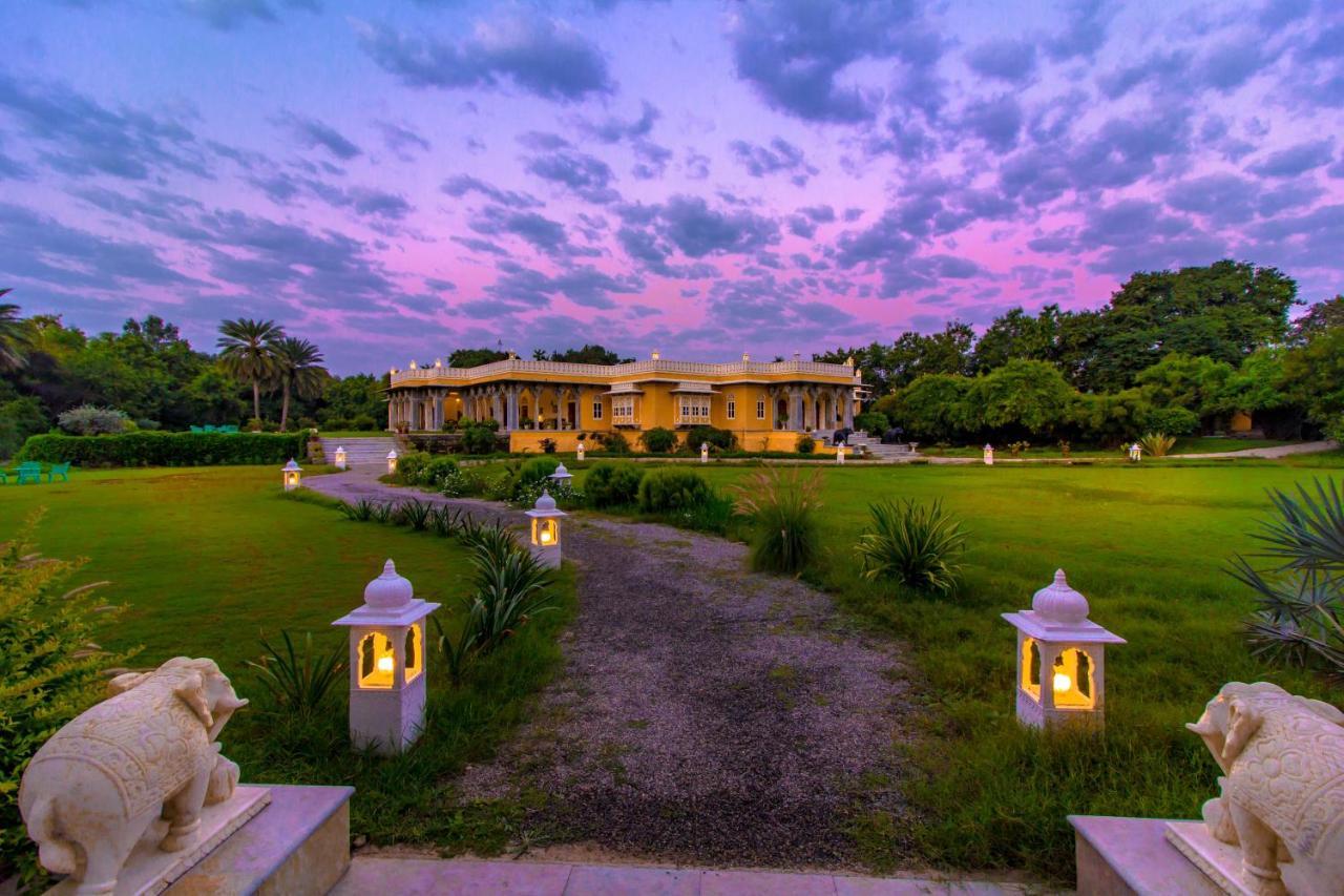 Dev Shree Deogarh Hotel Devgarh  Eksteriør billede